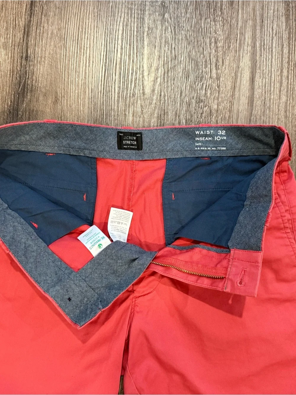 J.Crew Stretch Chino Shorts Men’s 32 Coral Pink red 10” Inseam Lightweight